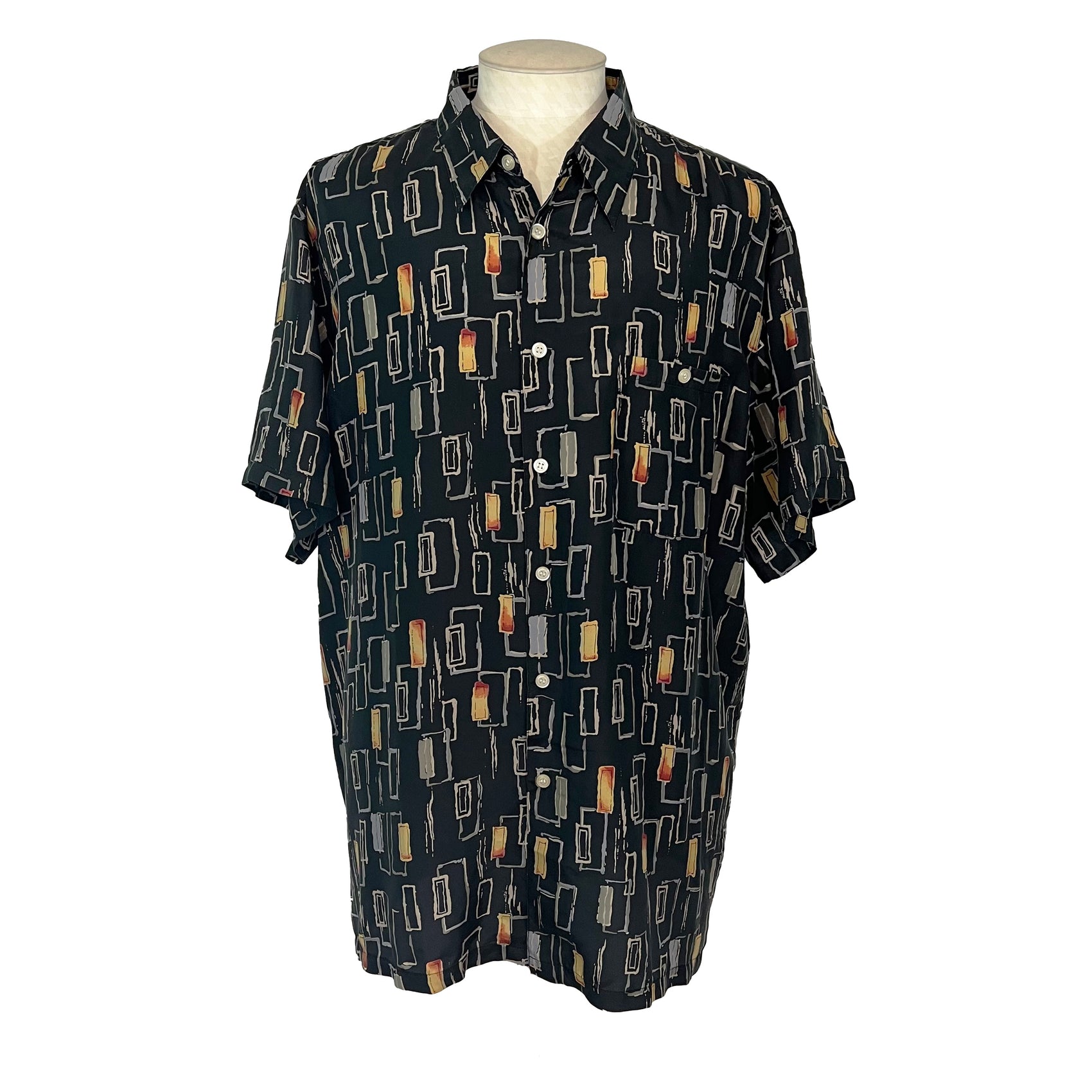Chemise Hawaïenne Homme tropicale noire et verte, oiseaux de couleurs Chemise Hawaïenne Homme tropicale noire et verte, oiseaux de couleurs