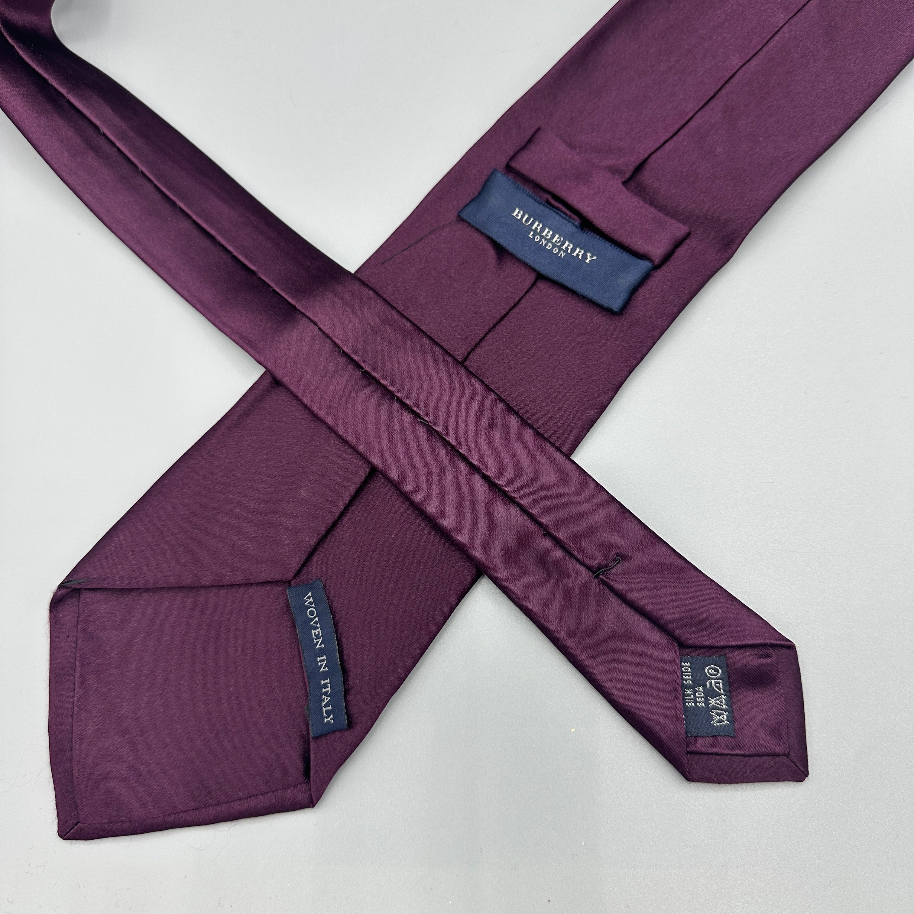 Burberry purple tie