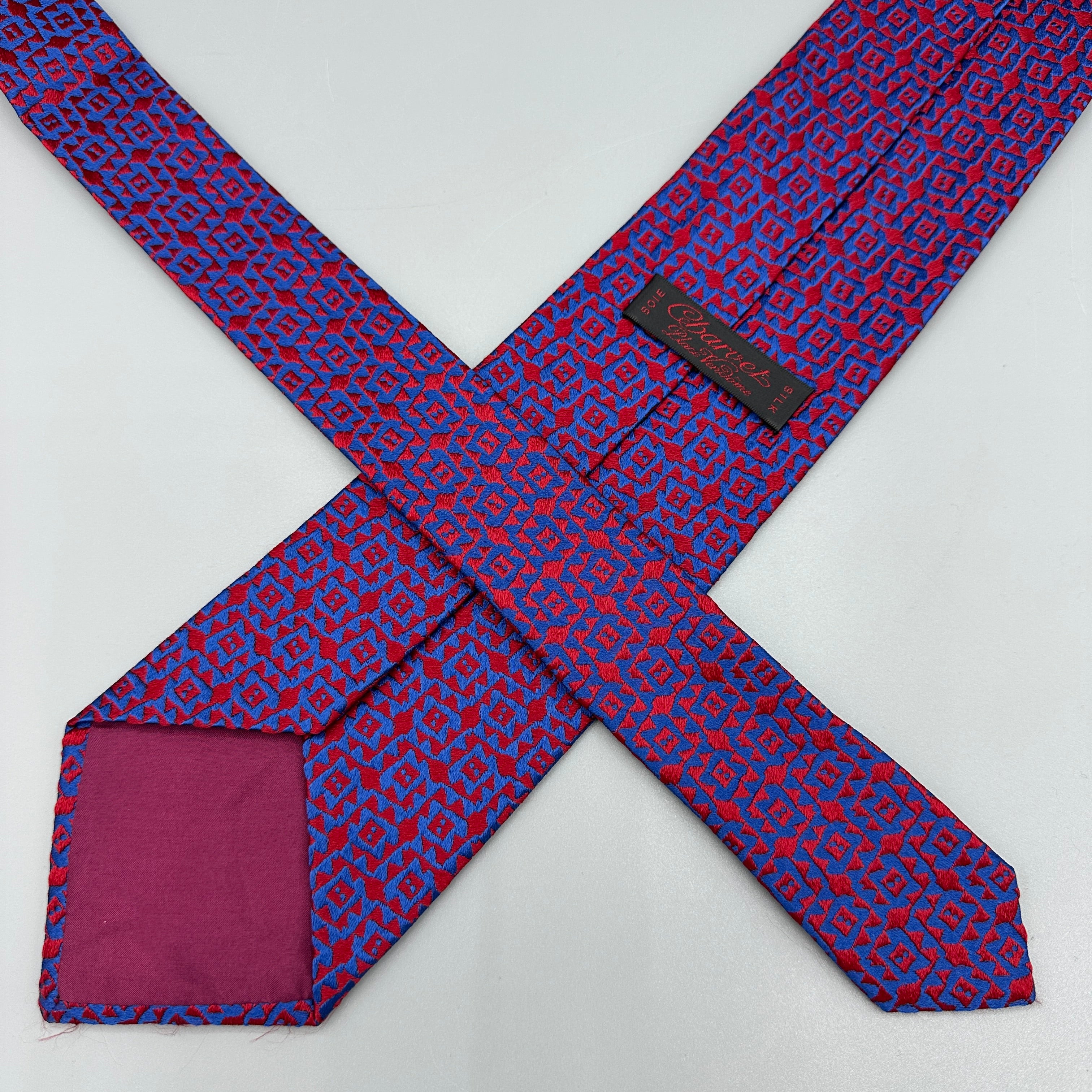 Cravate bleue Charvet