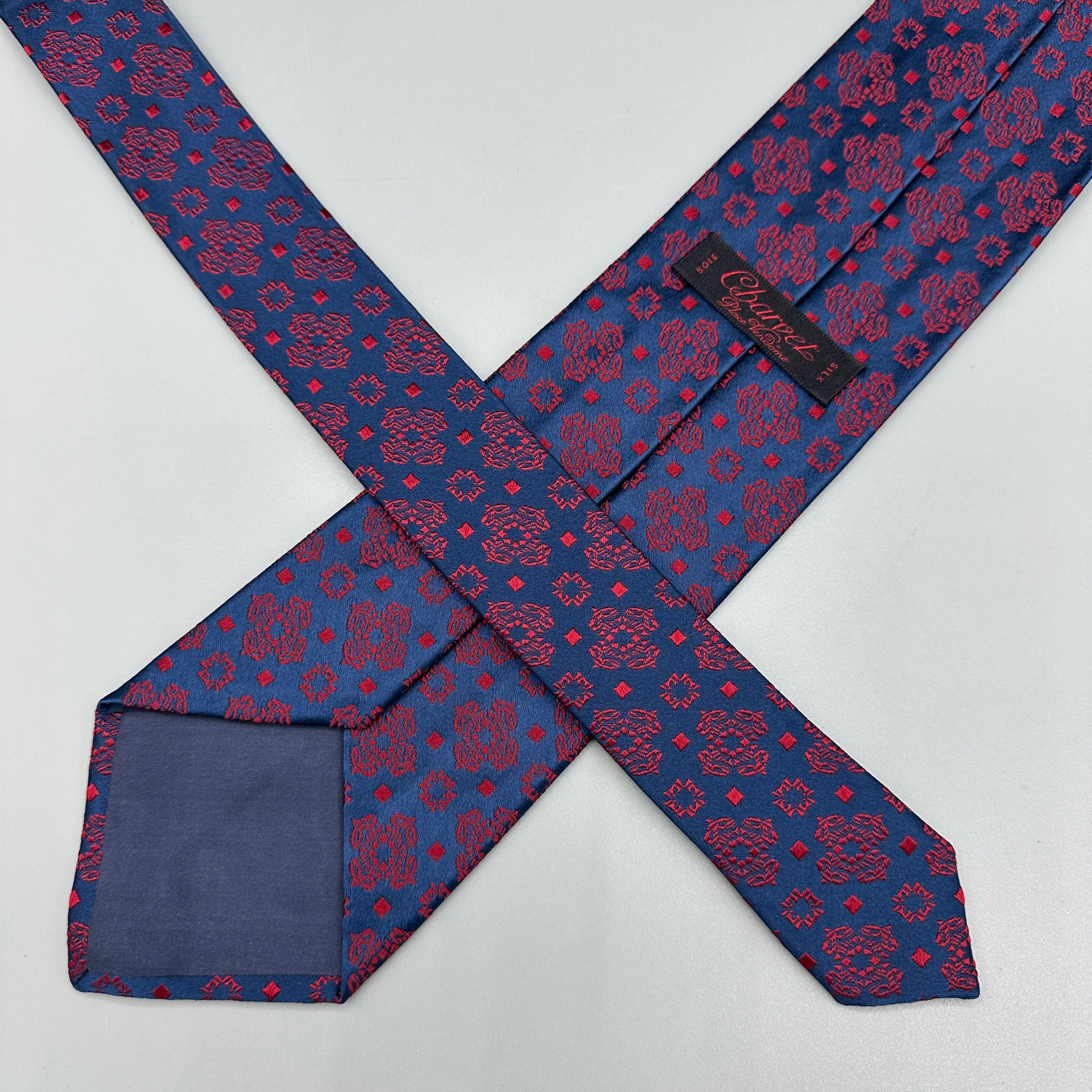 Cravate bleu Charvet