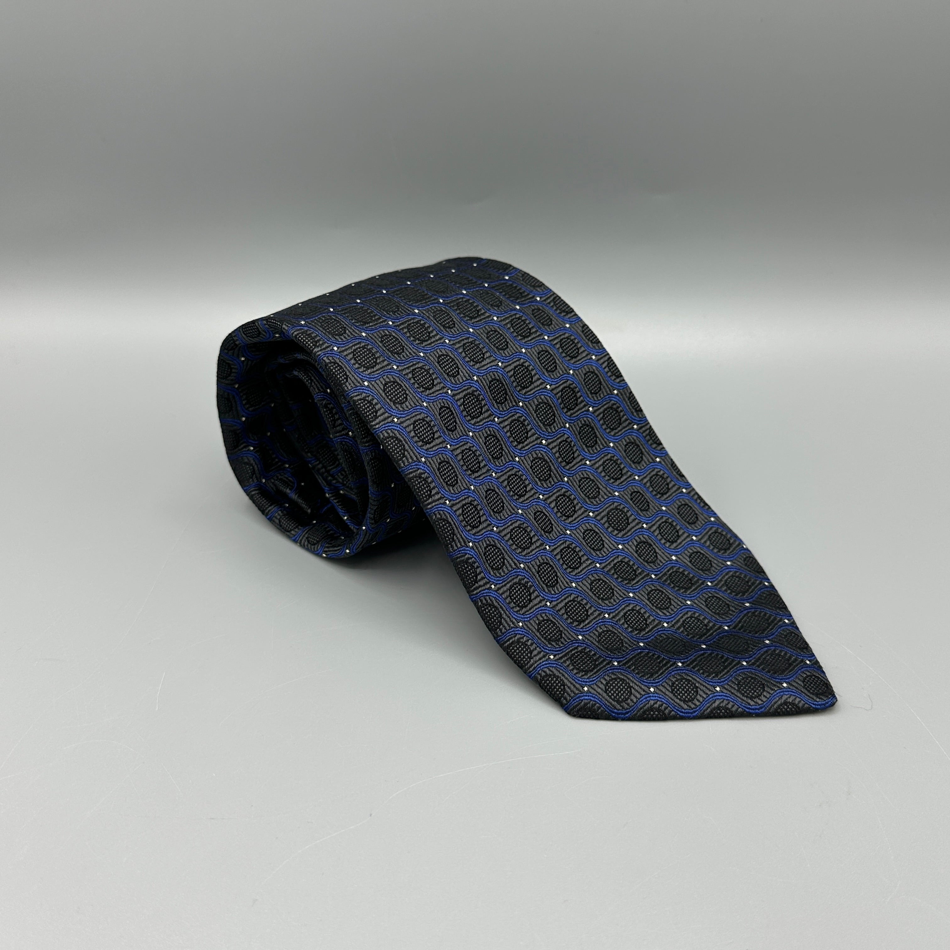 Cravate grise Namani