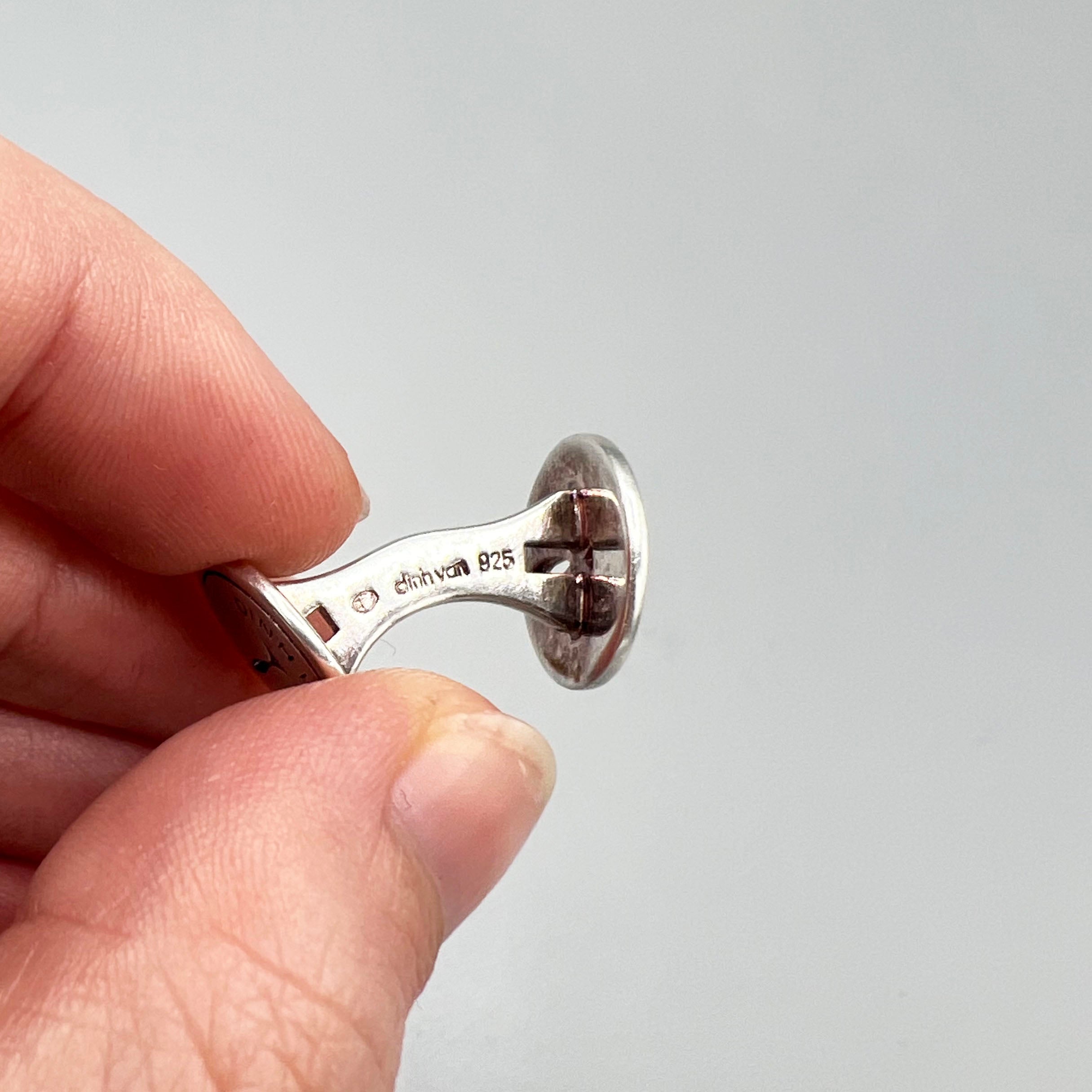 Boutons de manchette Dinh Van en argent