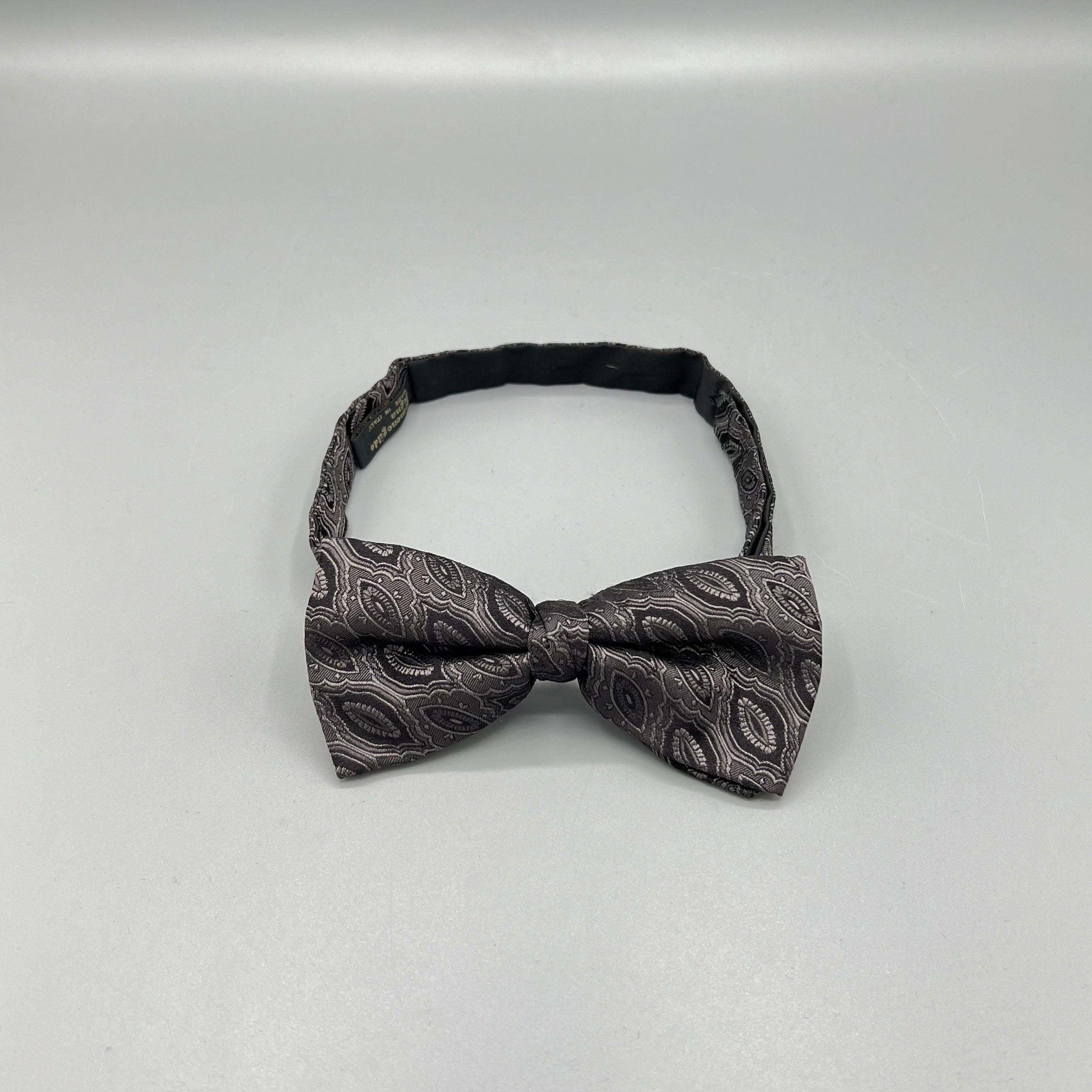 Nœud papillon gris Ermenegildo Zegna