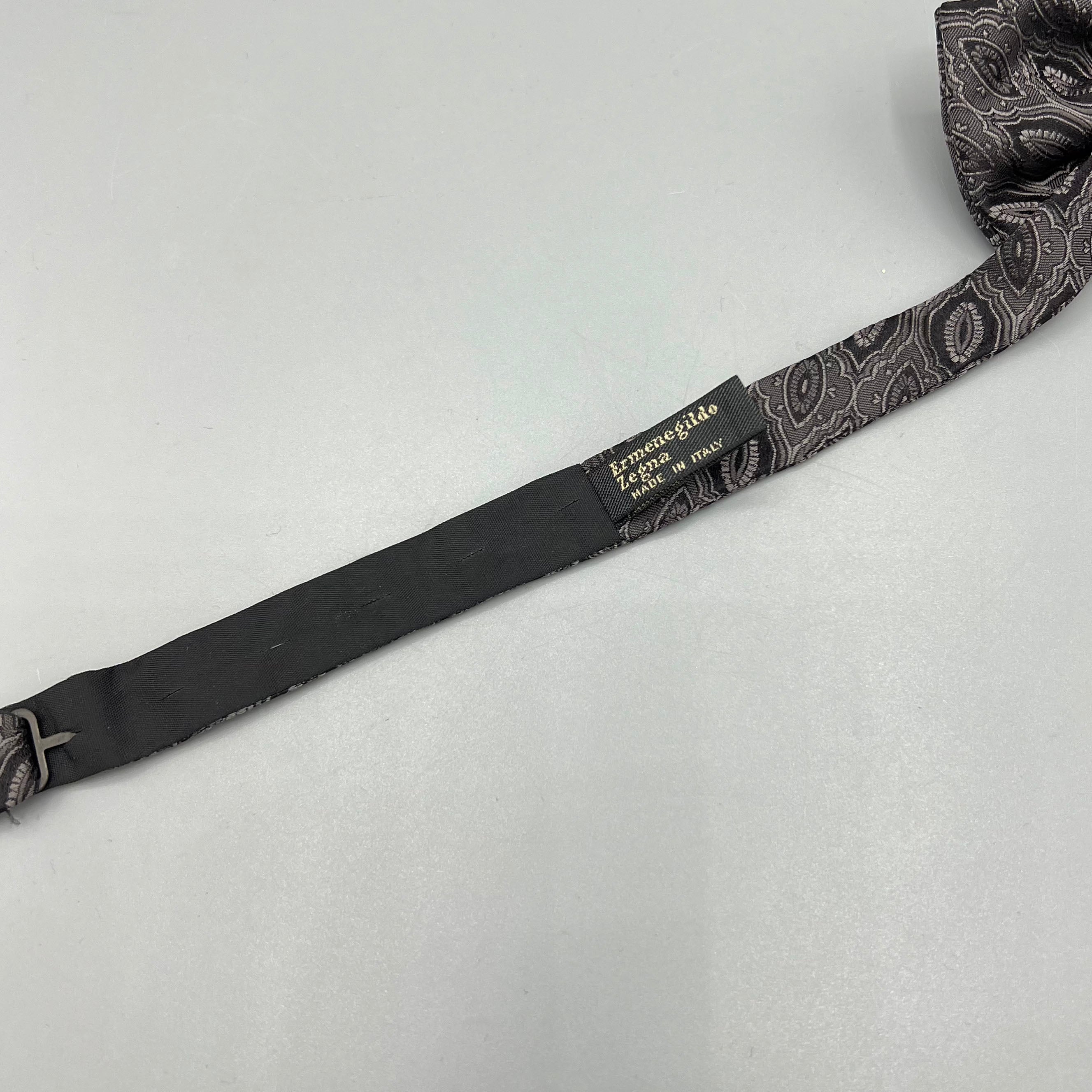 Nœud papillon gris Ermenegildo Zegna
