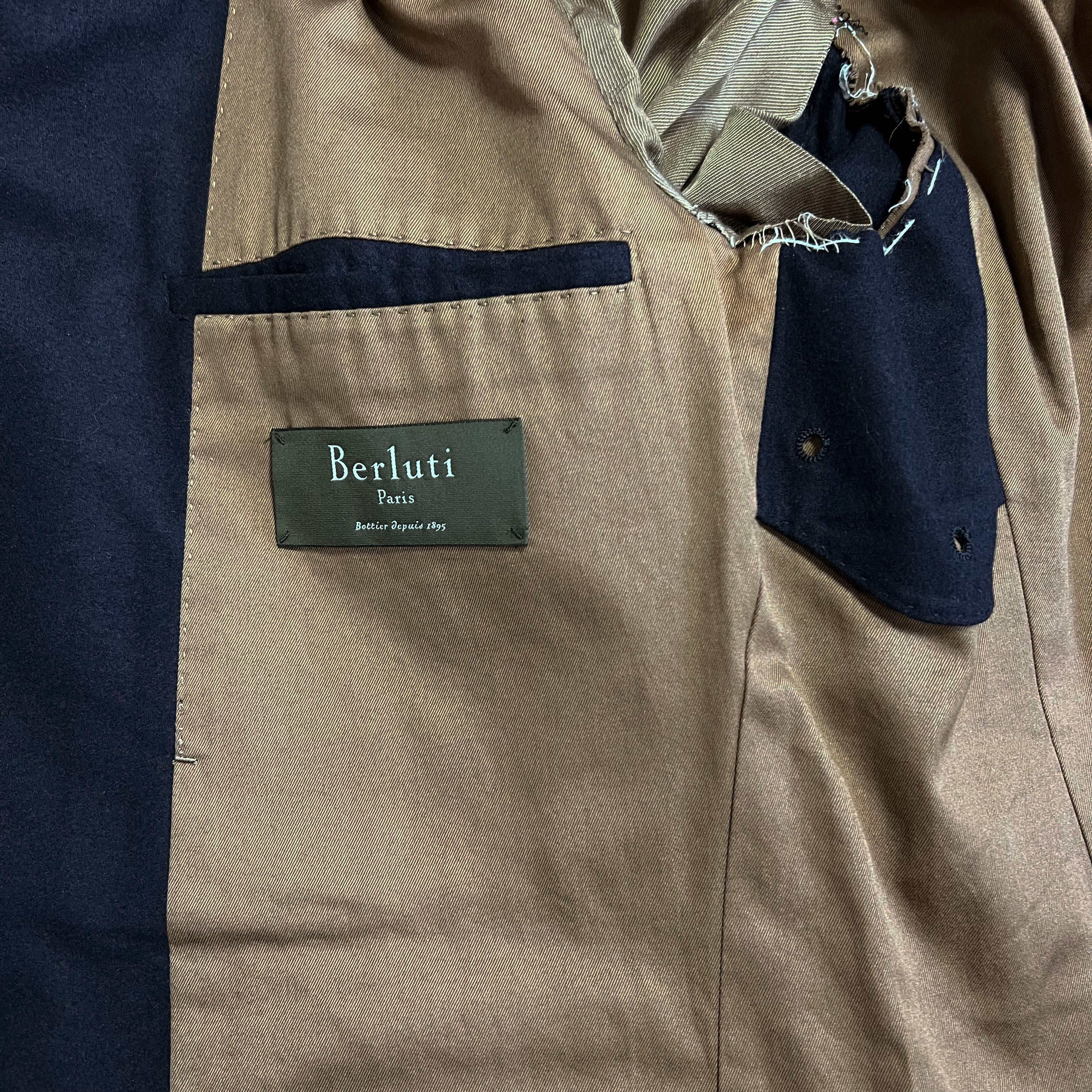 Costume bleu Berluti