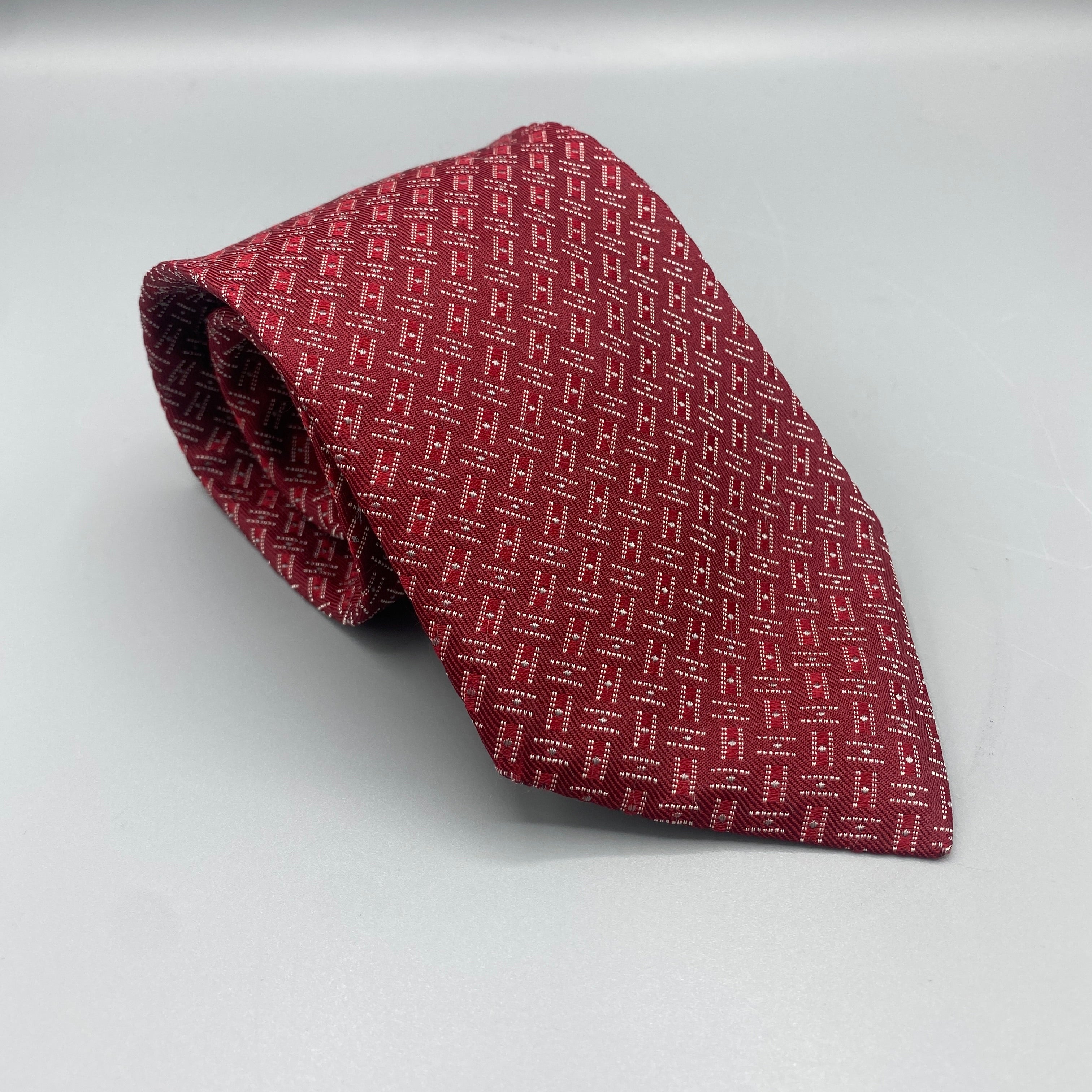 Cravate bordeaux Giorgio Armani