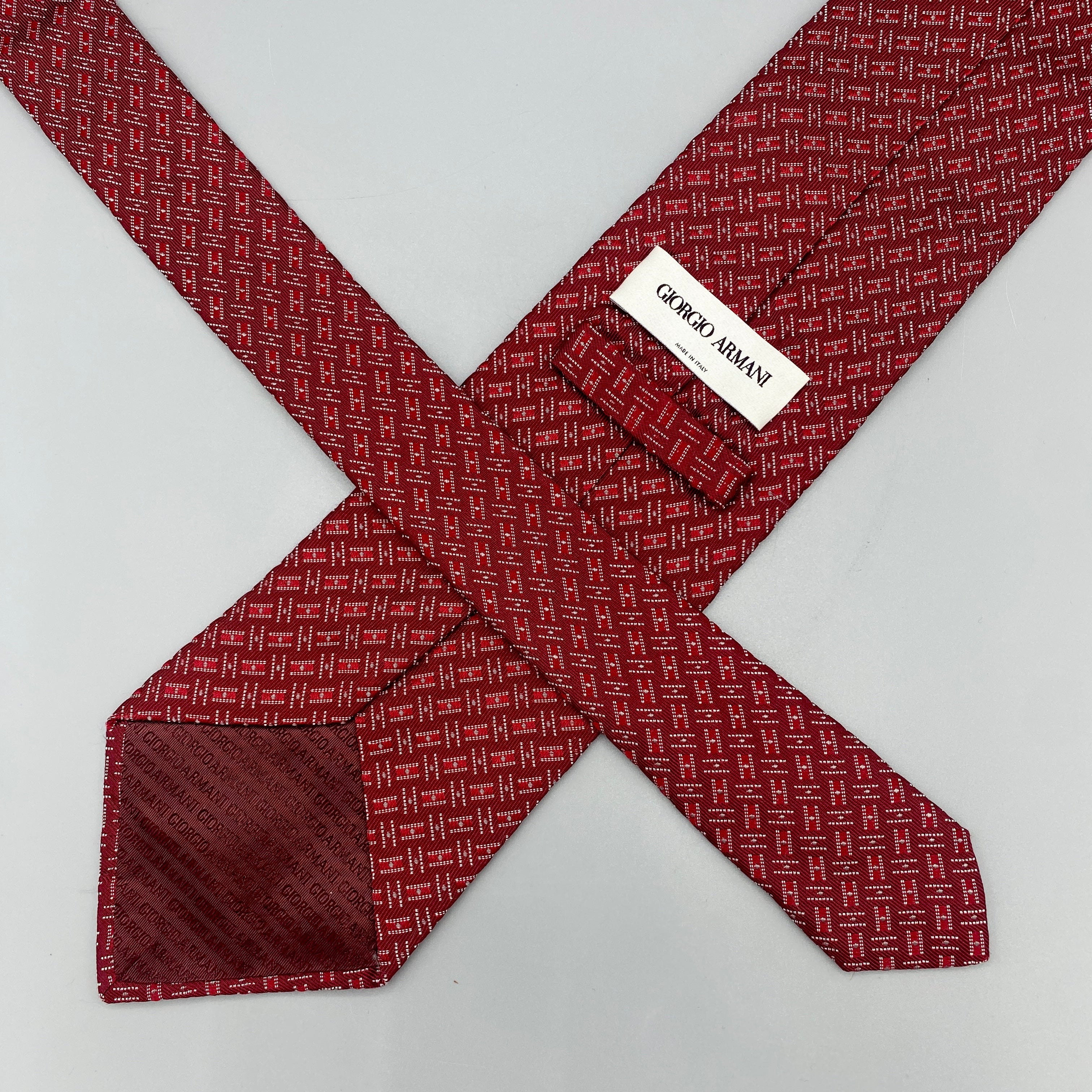 Cravate bordeaux Giorgio Armani