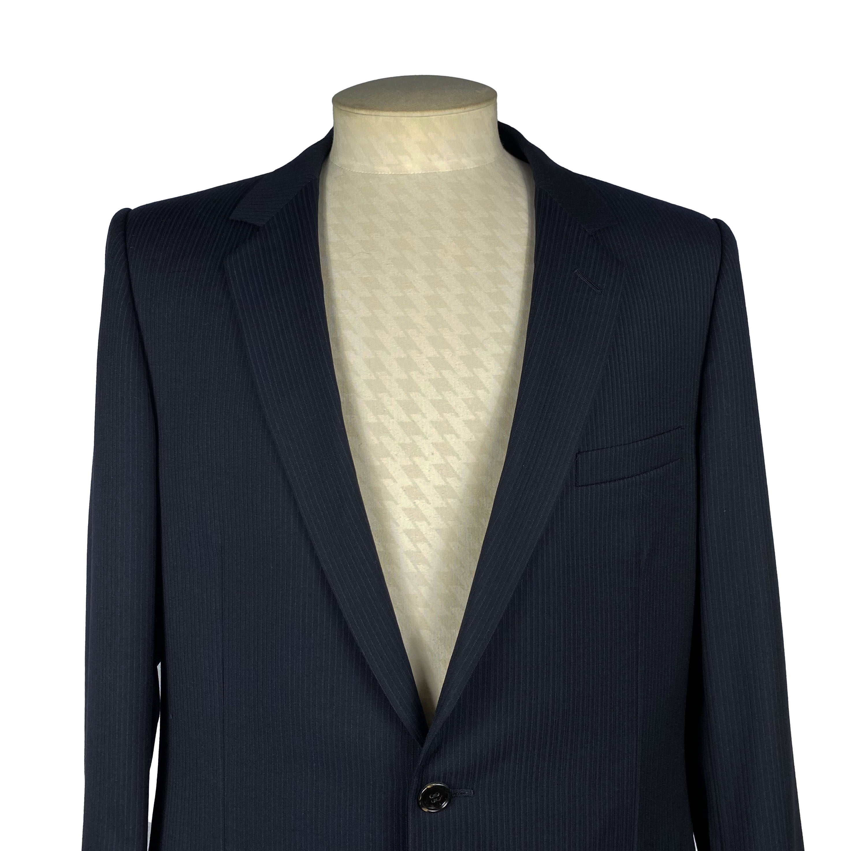 Costume bleu marine à fines rayures Dior