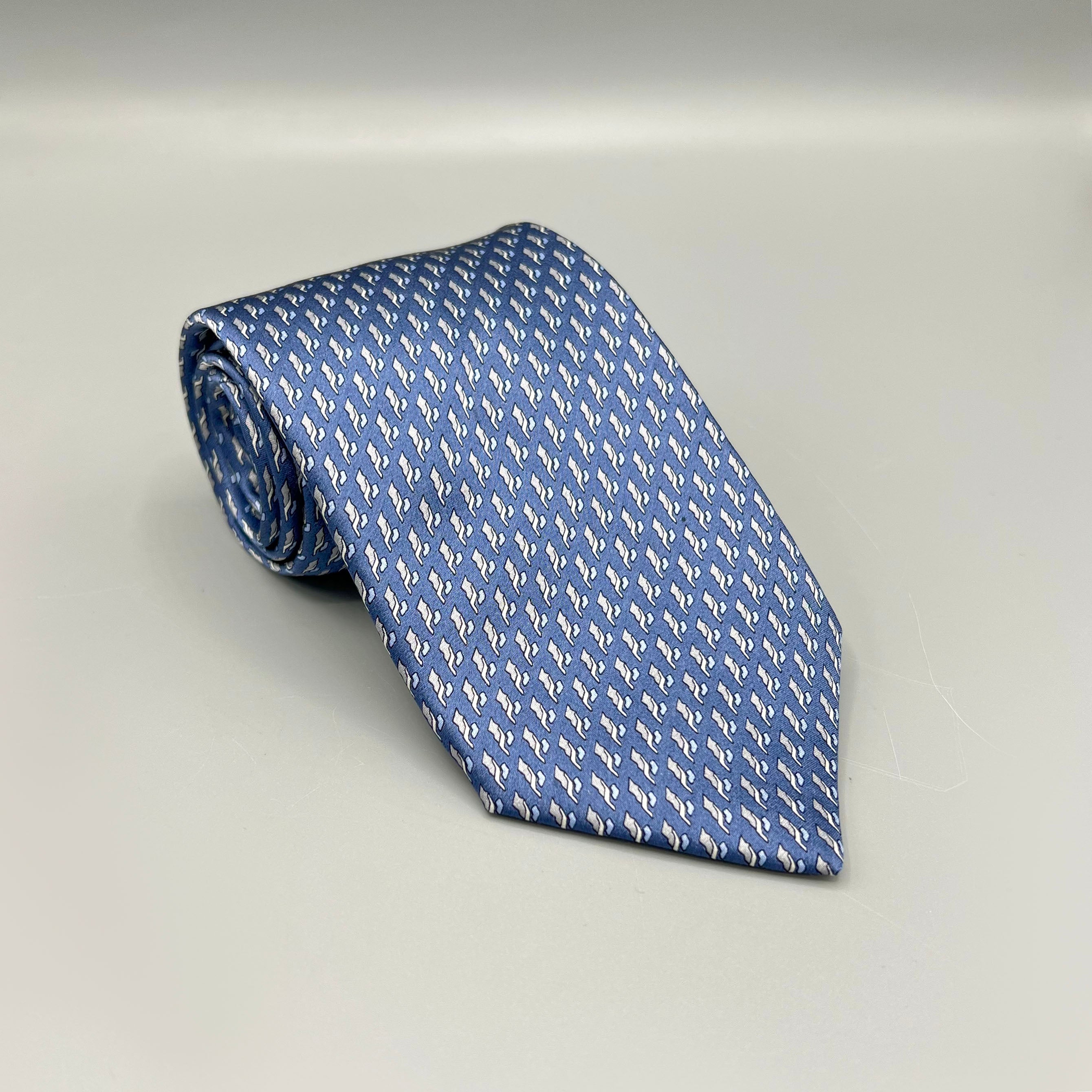 Cravate bleue Lanvin