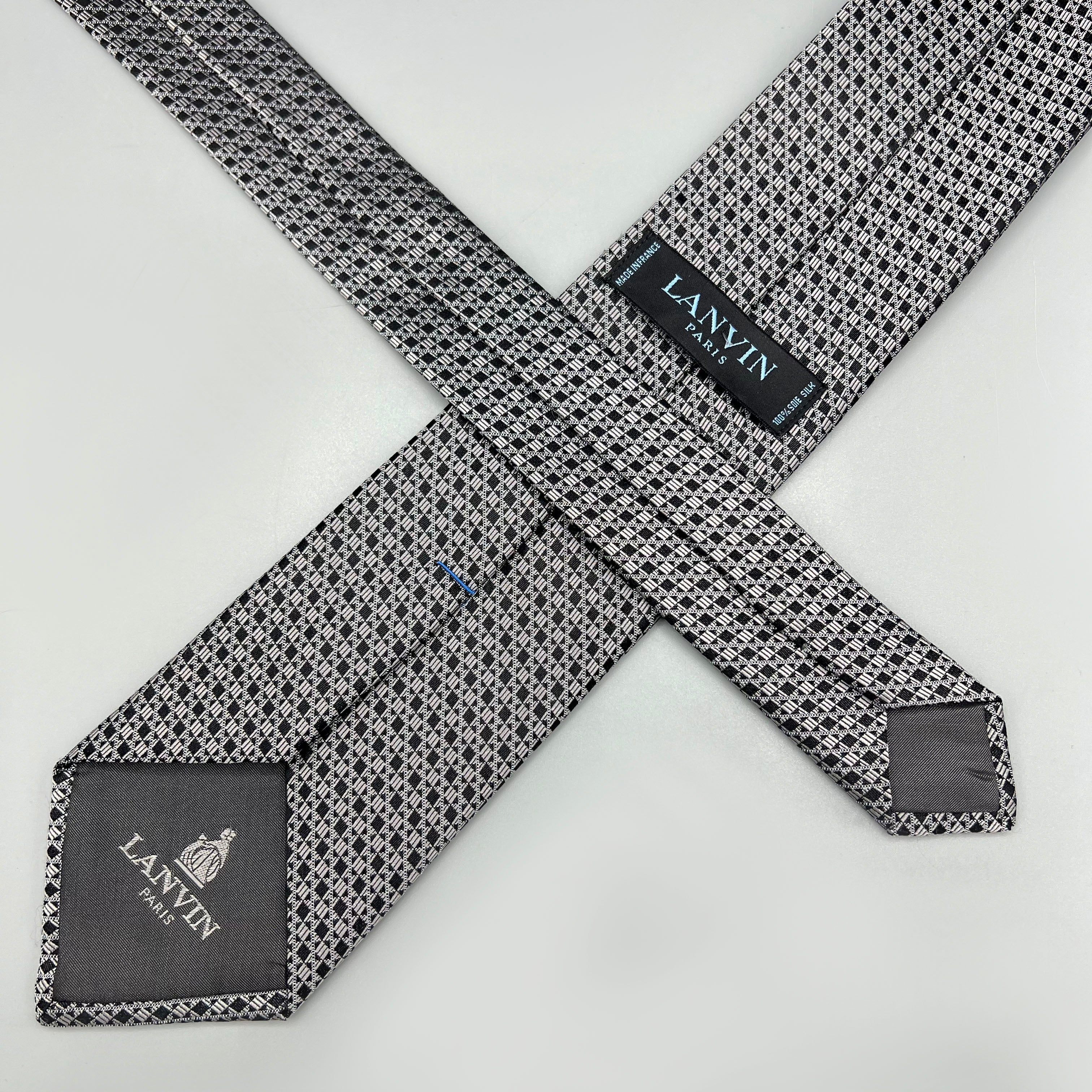 Cravate noire Lanvin