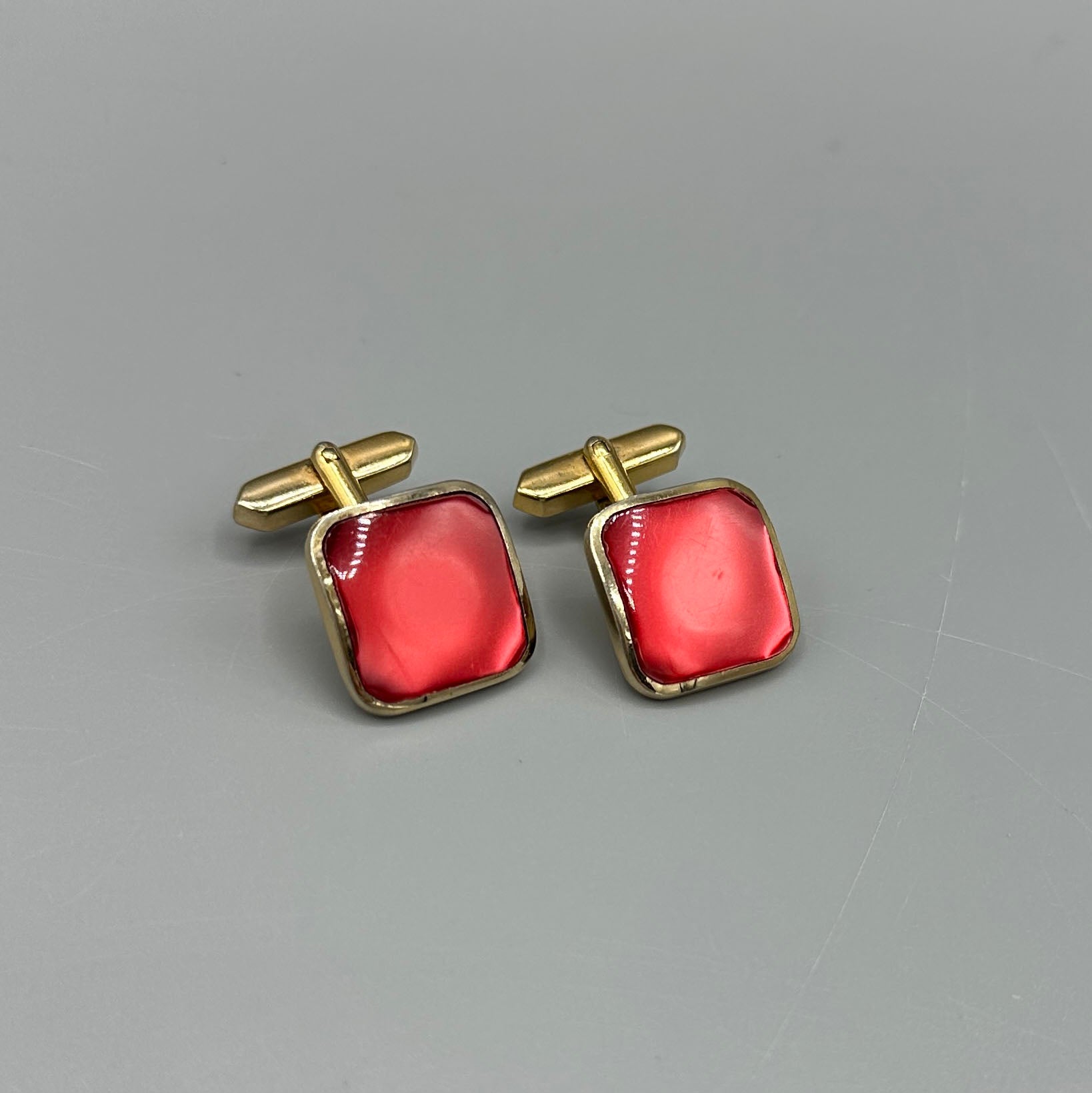 Boutons de manchette émail rouge