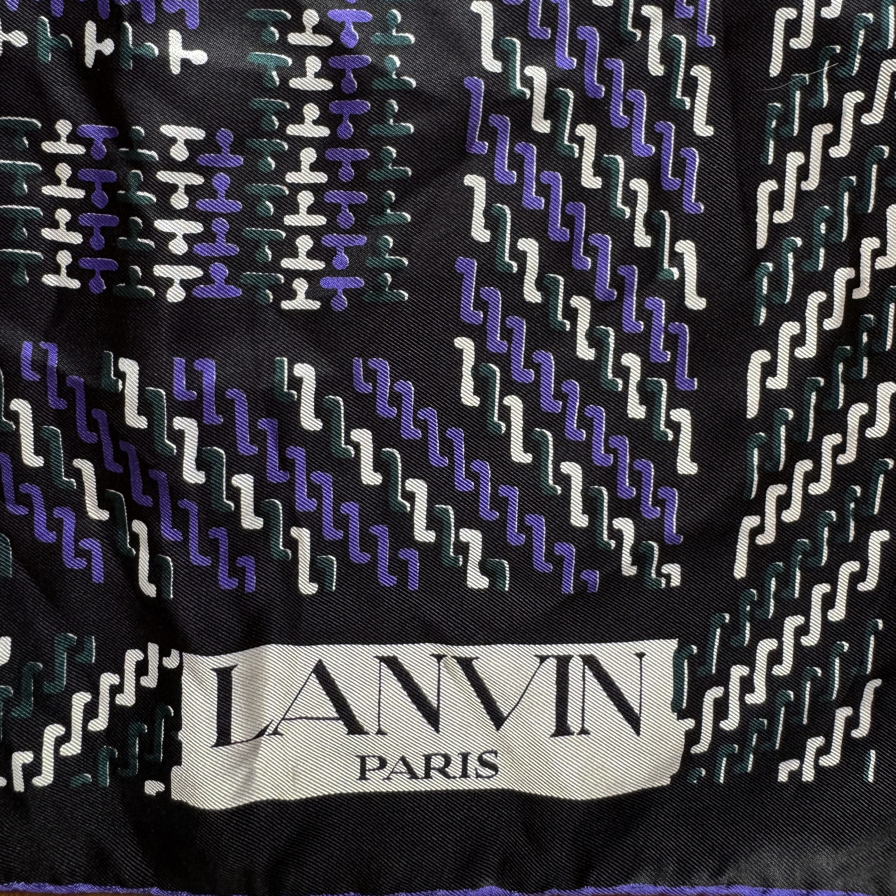 Carré Lanvin noir à motif géométrique