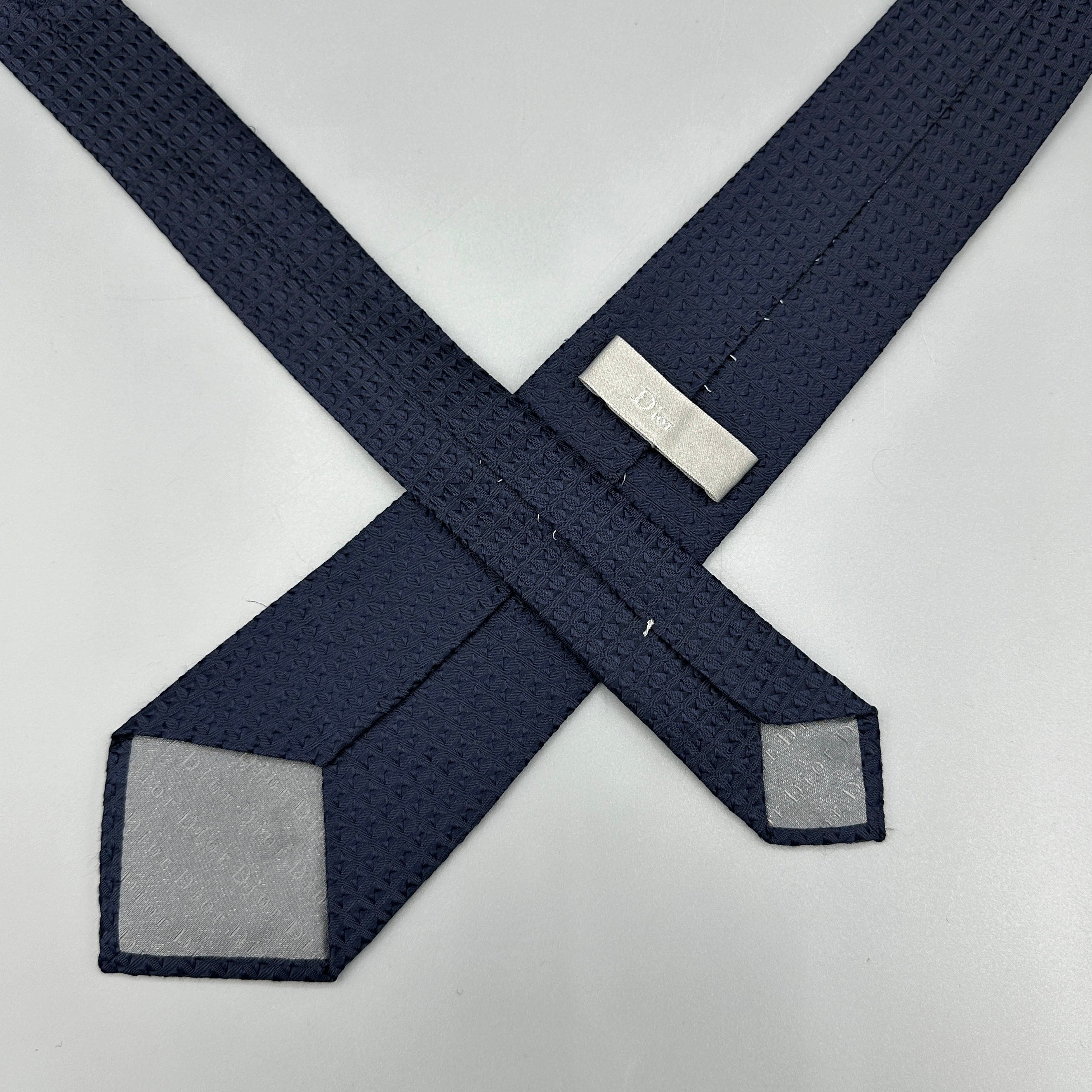 Cravate bleue Dior