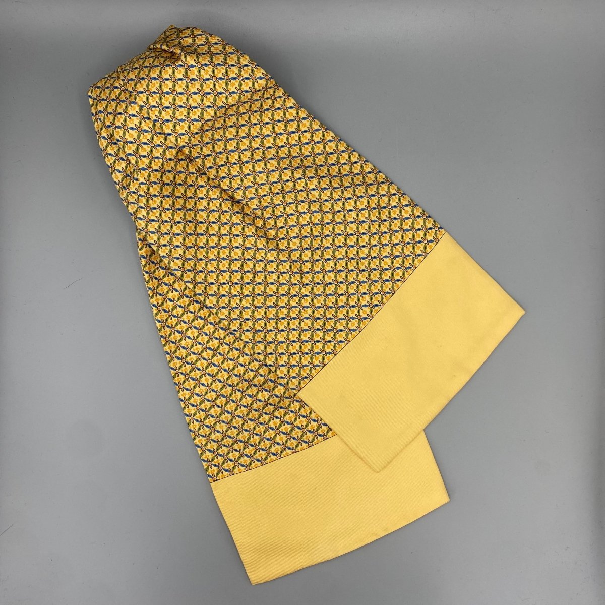 Ascot Jaune Hermès - Le Beau Gustave