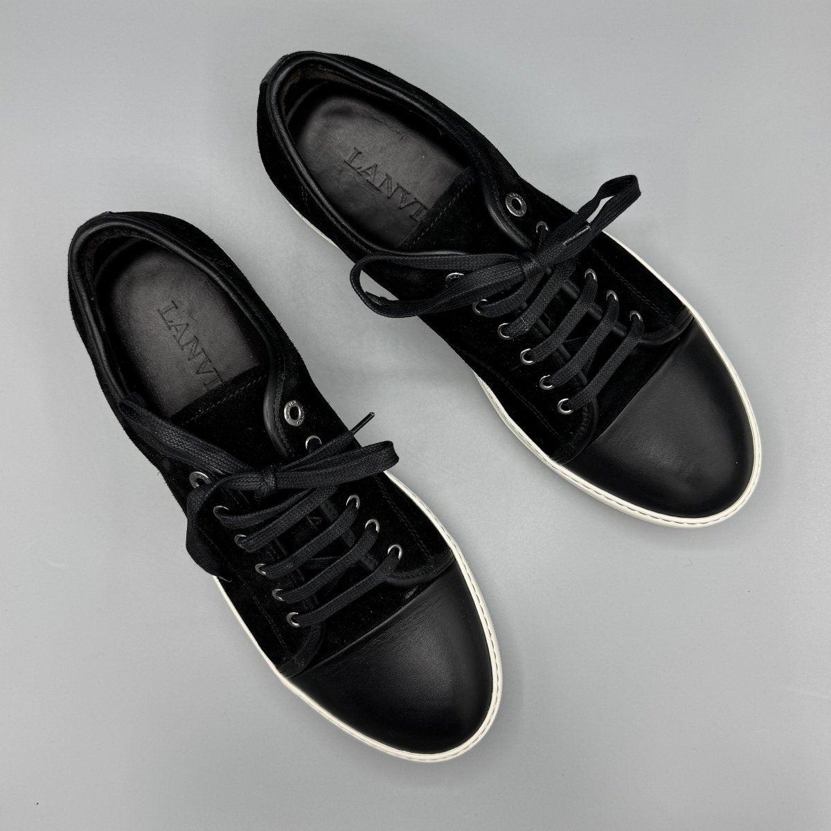 Baskets basses Lanvin noires en daim et cuir - Le Beau Gustave