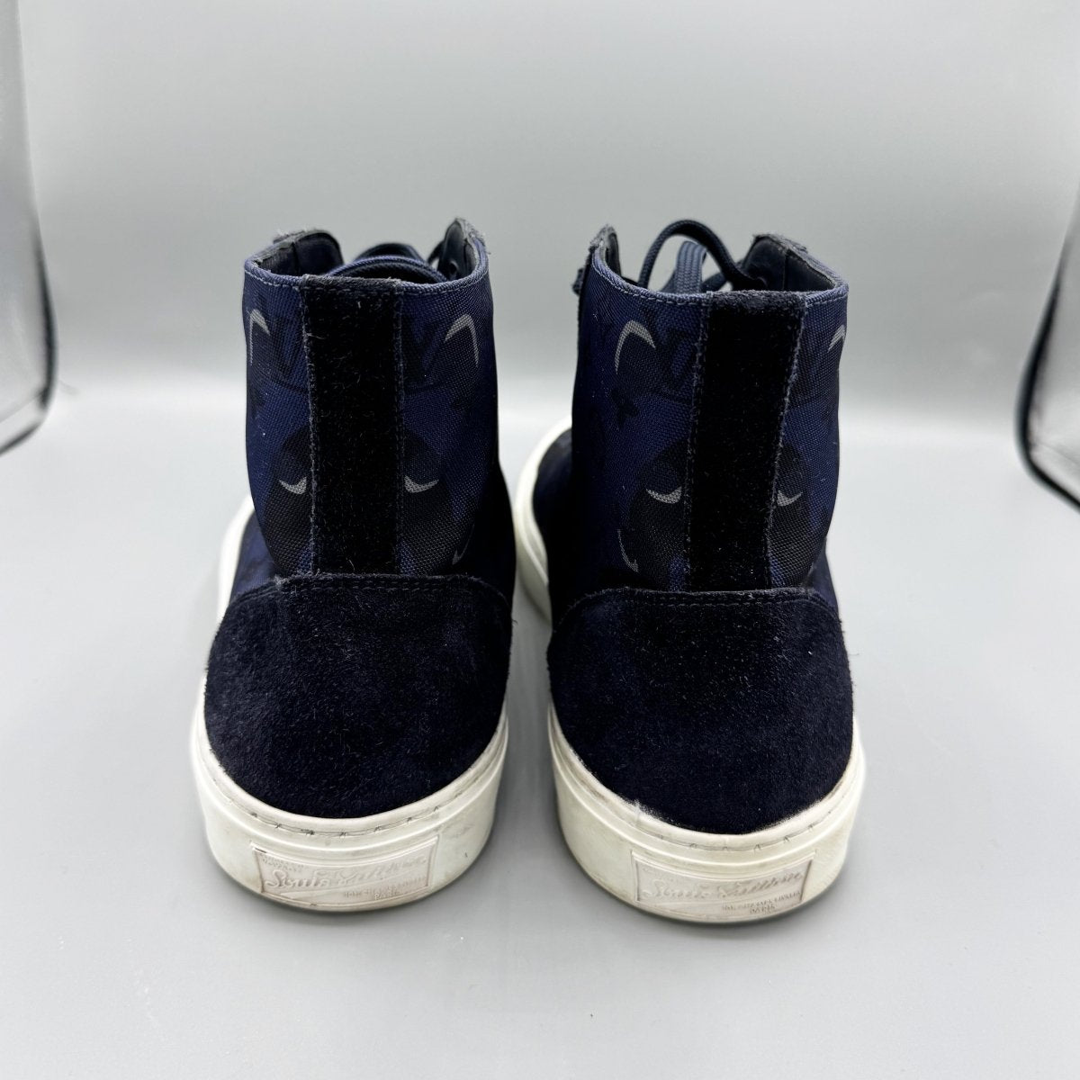 Baskets montantes Louis Vuitton Tattoo Monogram Galaxy bleu marine - Le Beau Gustave