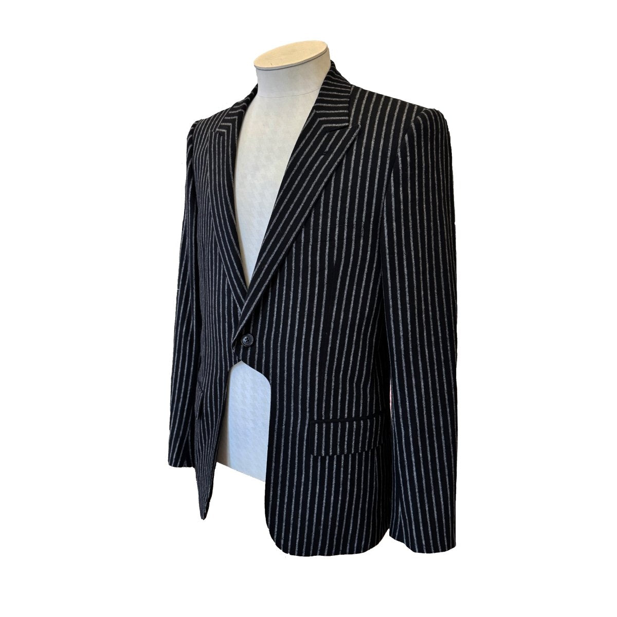 Blazer cintré Dior noir à rayures craie blanches - Le Beau Gustave