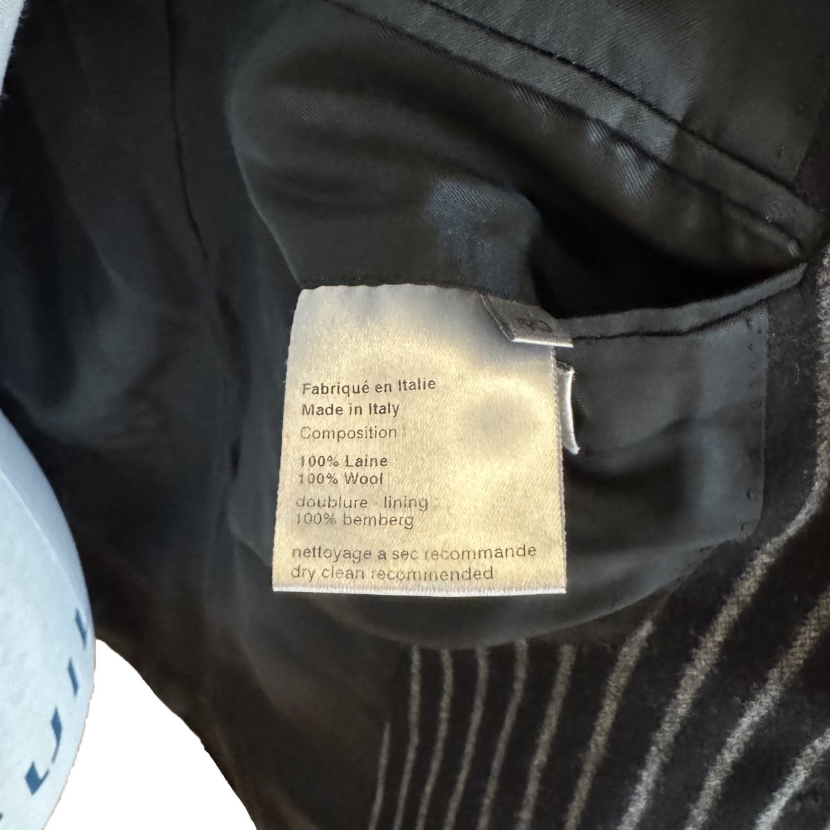 Blazer cintré Dior noir à rayures craie blanches - Le Beau Gustave