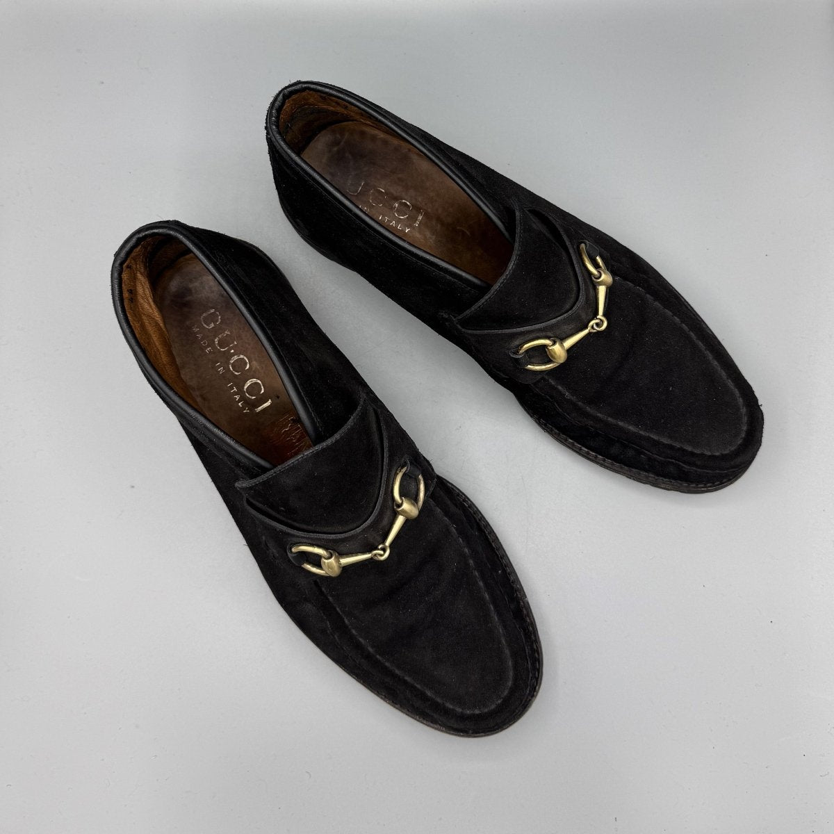 Bottines Gucci Horsebit à mors en daim noir - Le Beau Gustave