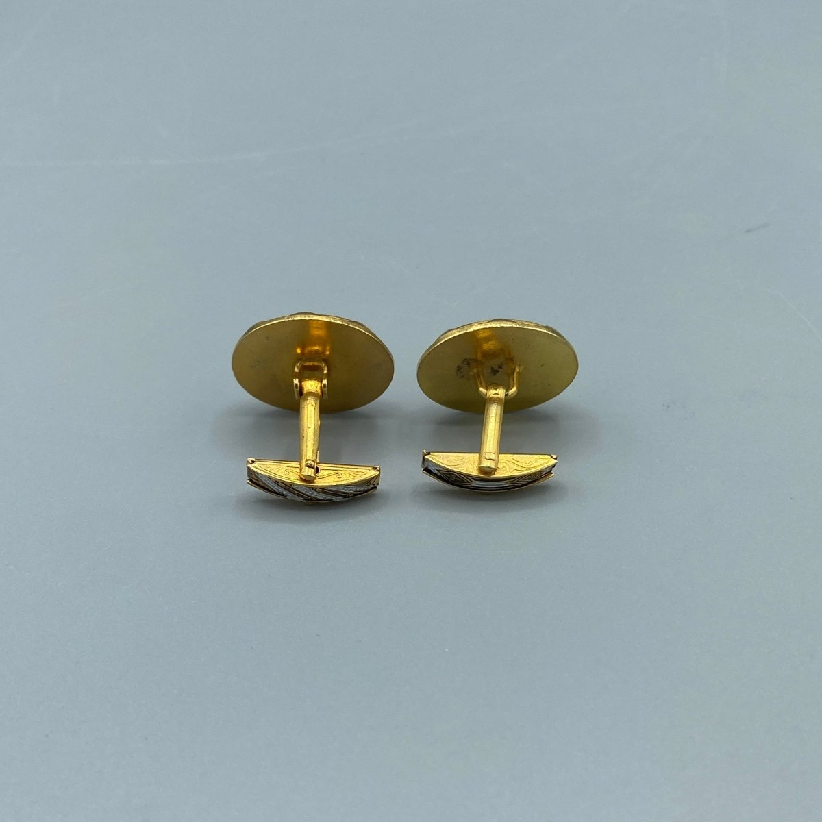 Boutons de manchette dorés ovales motifs toréadors - Le Beau Gustave