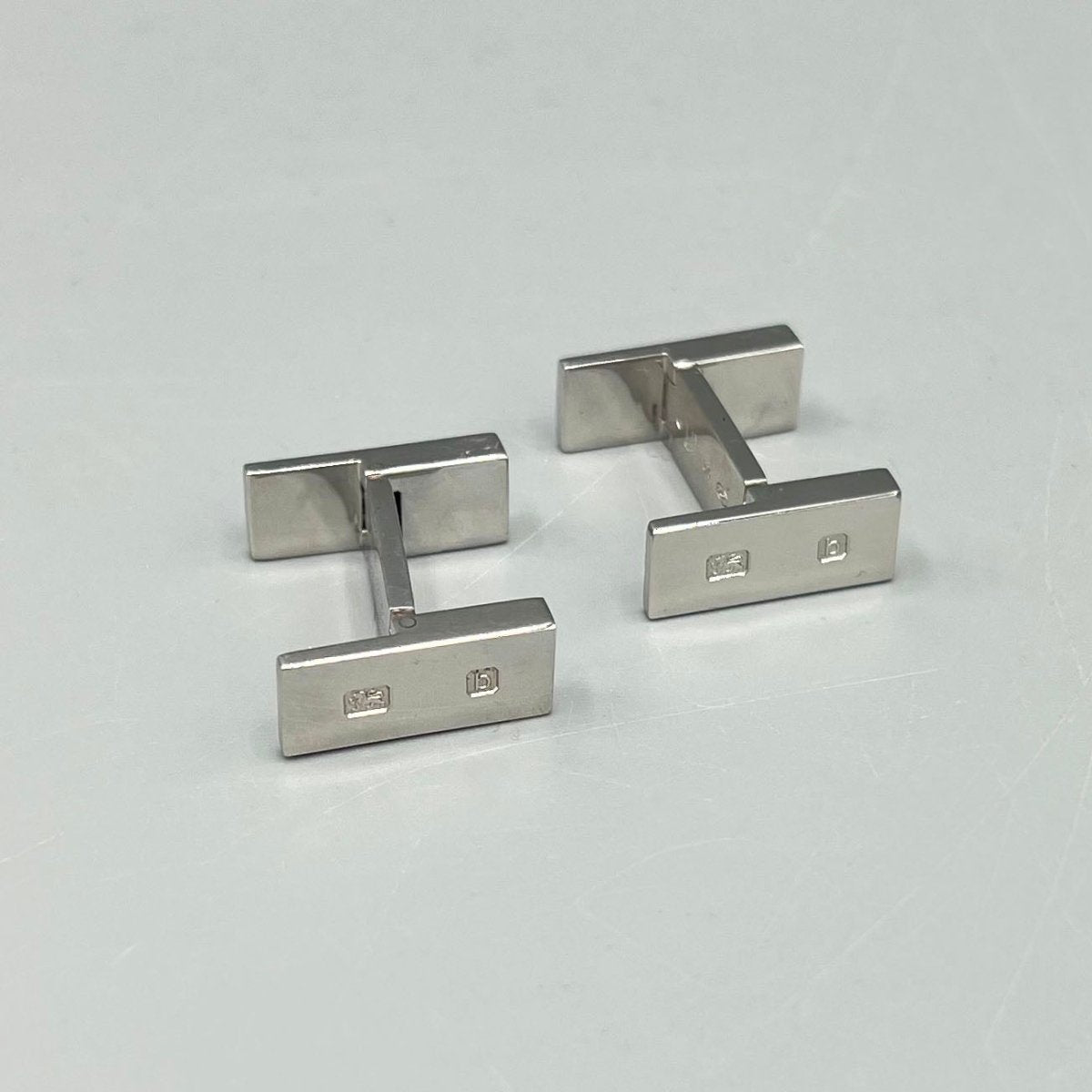 Boutons de manchette Dunhill en argent - Le Beau Gustave