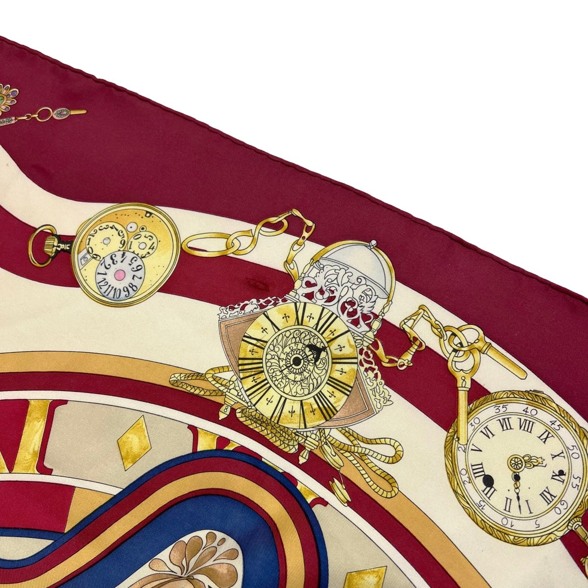 Carré Hermès - La ronde des heures - Le Beau Gustave