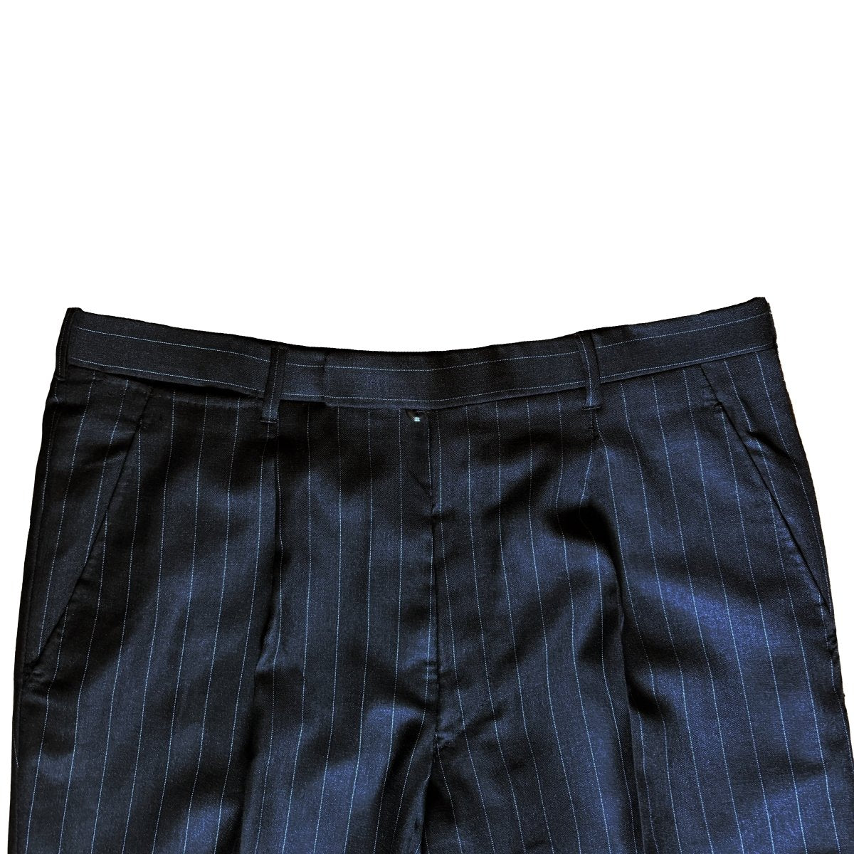 Costume Cifonelli sur mesure noir à fines rayures tennis - Le Beau Gustave