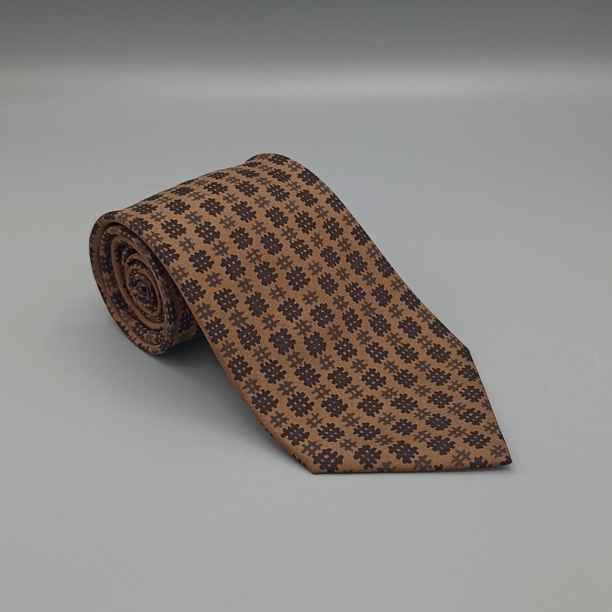 Cravate Hermès à motifs - Le Beau Gustave