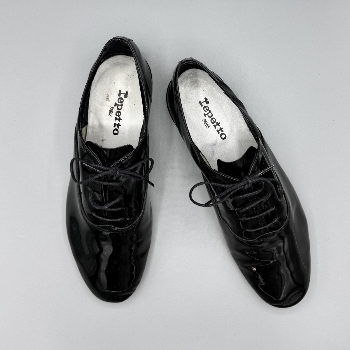 Derbies Repetto Zizi Soft en cuir vernis noir - Le Beau Gustave