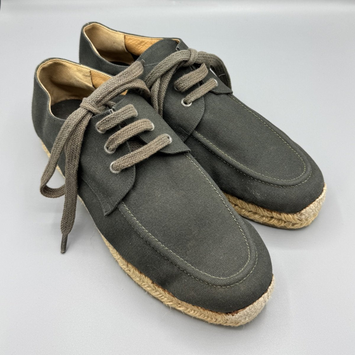 Espadrilles Hermès kaki - Le Beau Gustave