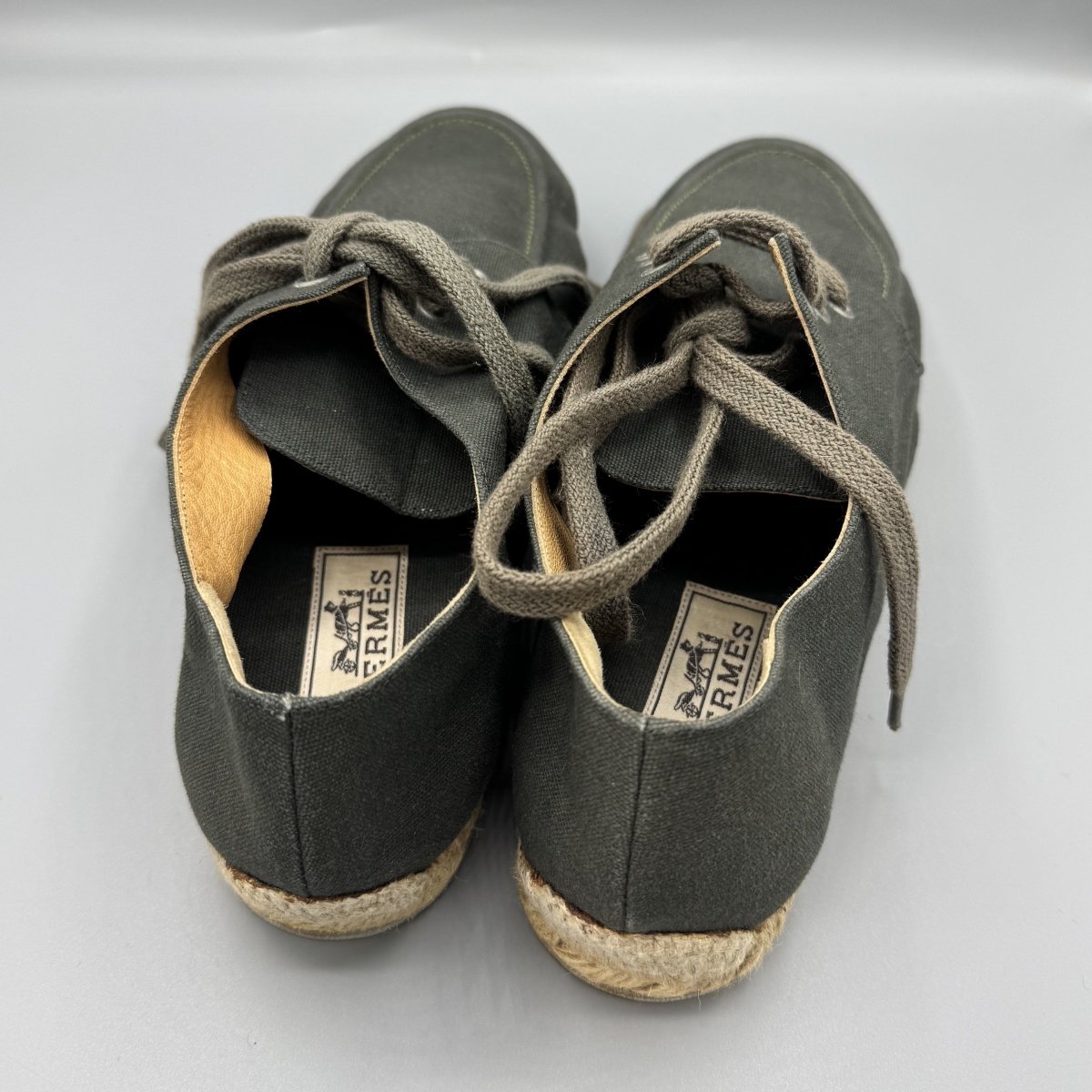 Espadrilles Hermès kaki - Le Beau Gustave