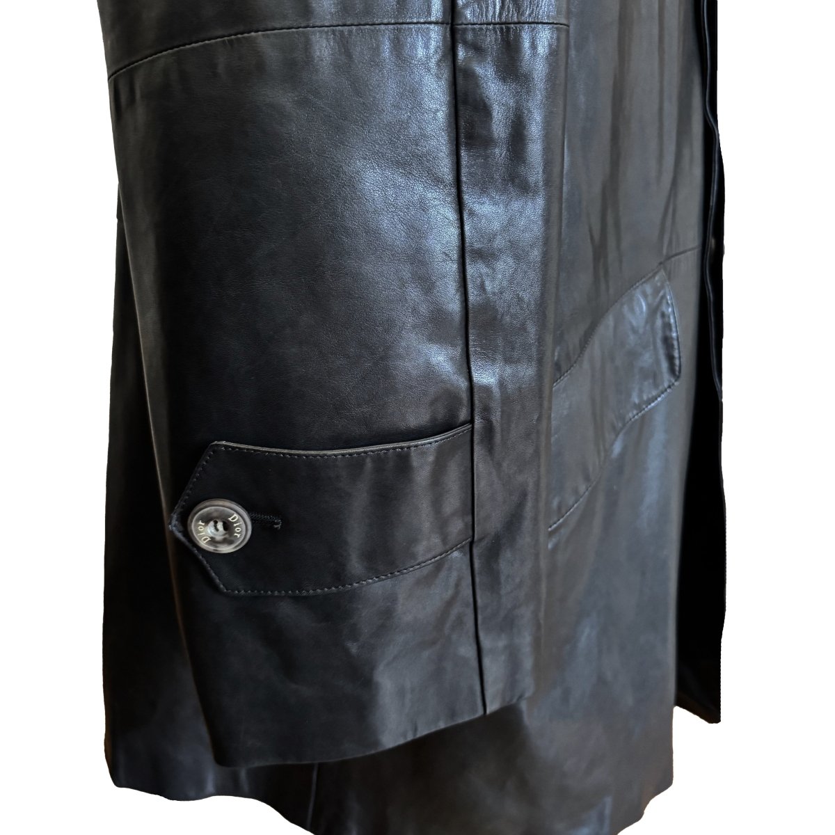 Manteau Christian Dior en cuir noir avec gilet amovible en fourrure - Le Beau Gustave