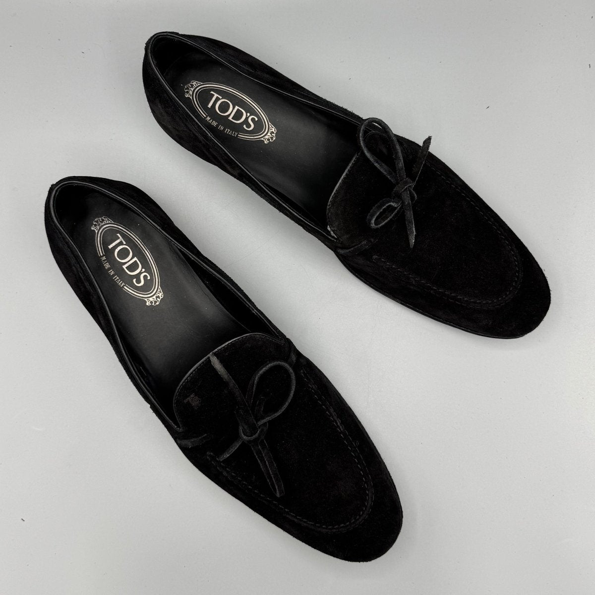 Mocassins Tod's noirs en daim - Le Beau Gustave