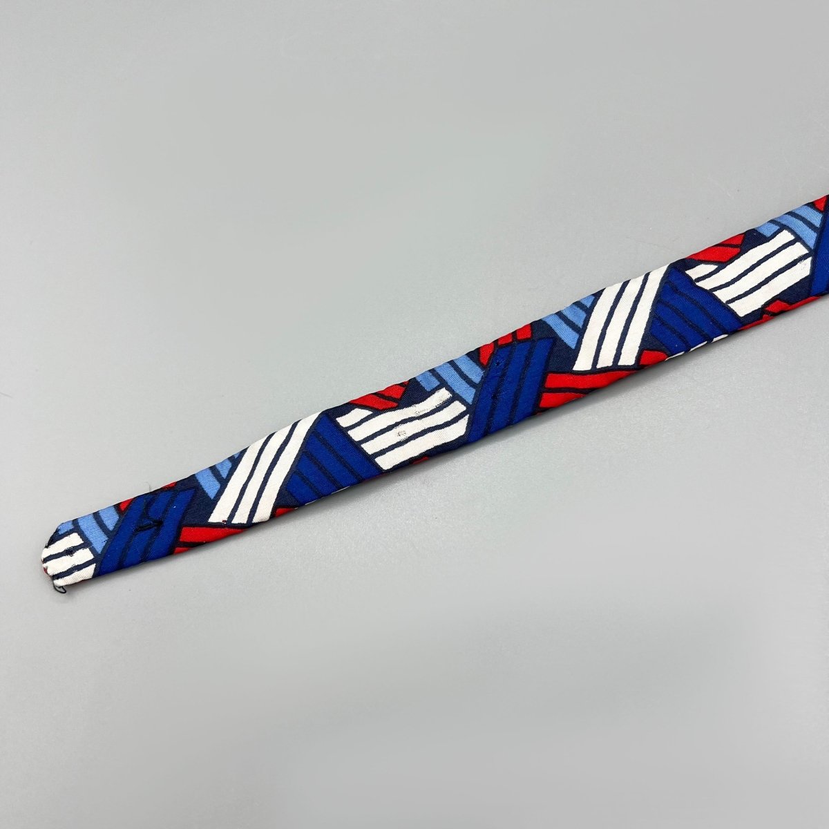 Nœud papillon pré - noué Yves Saint Laurent - Le Beau Gustave