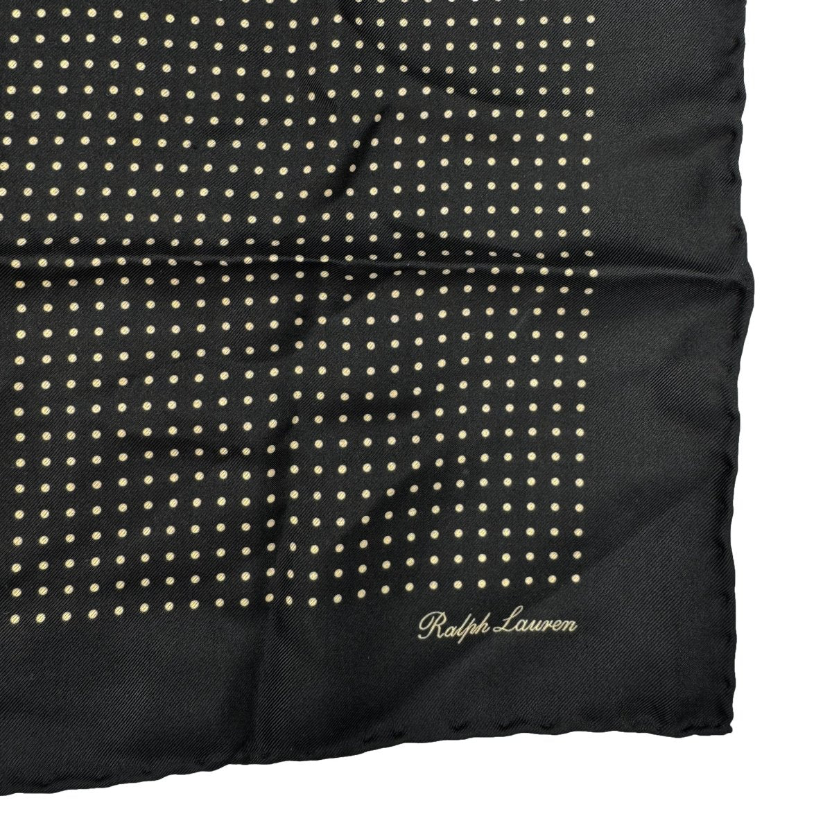 Pochette en soie Ralph Lauren noire à petits pois écrus - Le Beau Gustave