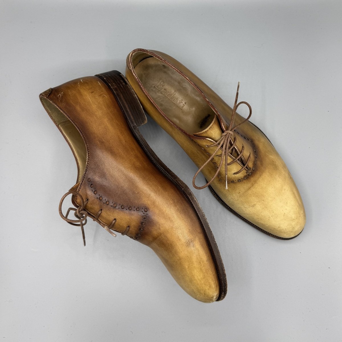 Richelieus Berluti en cuir patiné miel - Le Beau Gustave
