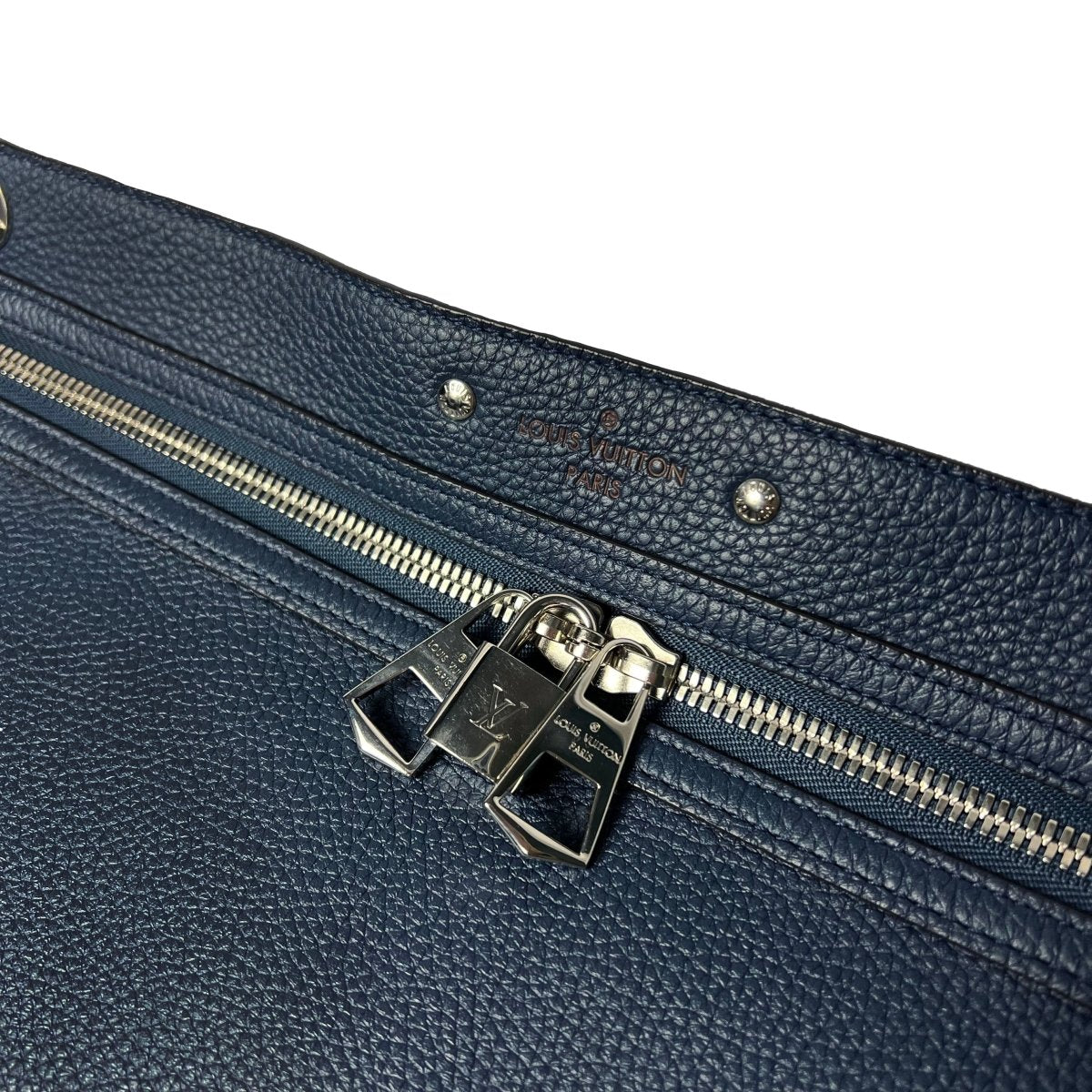 Sac à bandoulière Louis Vuitton - Le Beau Gustave