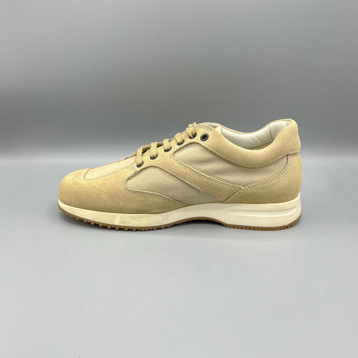 Sneakers beiges Hogan - Le Beau Gustave